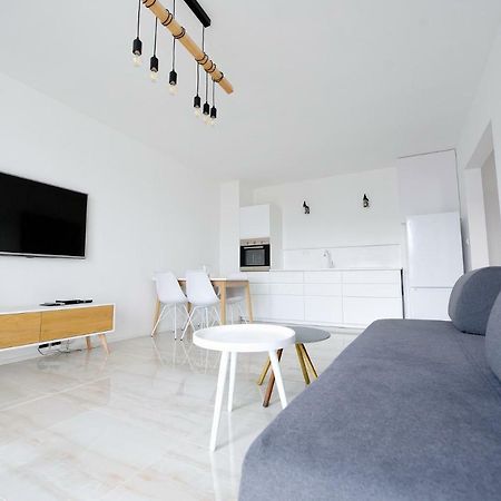 Center Aupark Apartment Piest'any Buitenkant foto