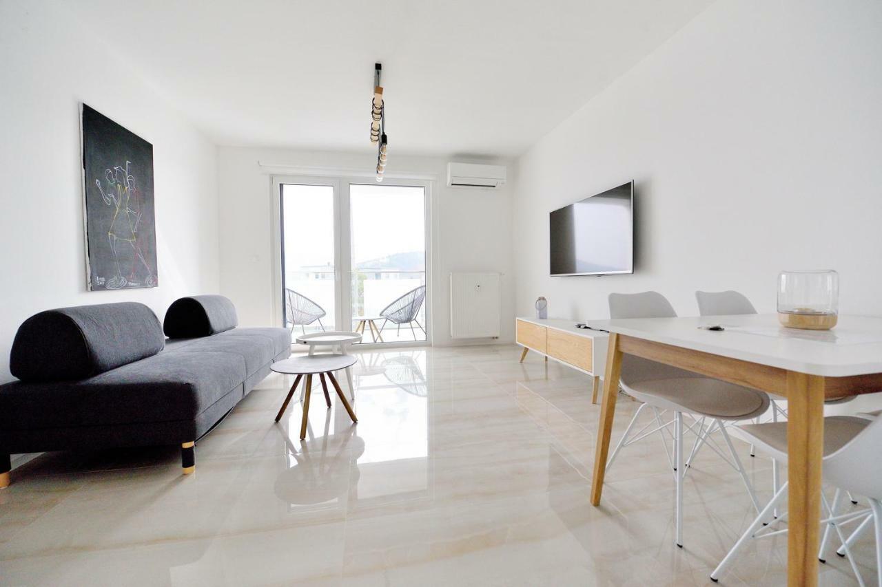 Center Aupark Apartment Piest'any Buitenkant foto
